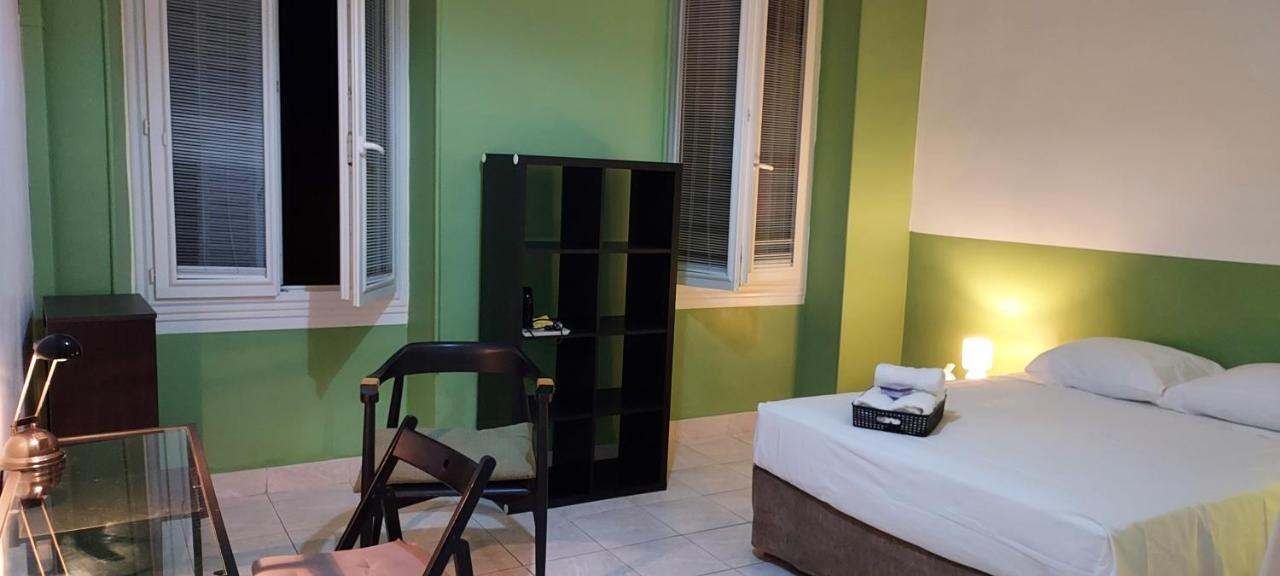 Quartier De Verdure "Cours Julien La Plaine "Chambre Privee Dans Appartement Marseille Bagian luar foto