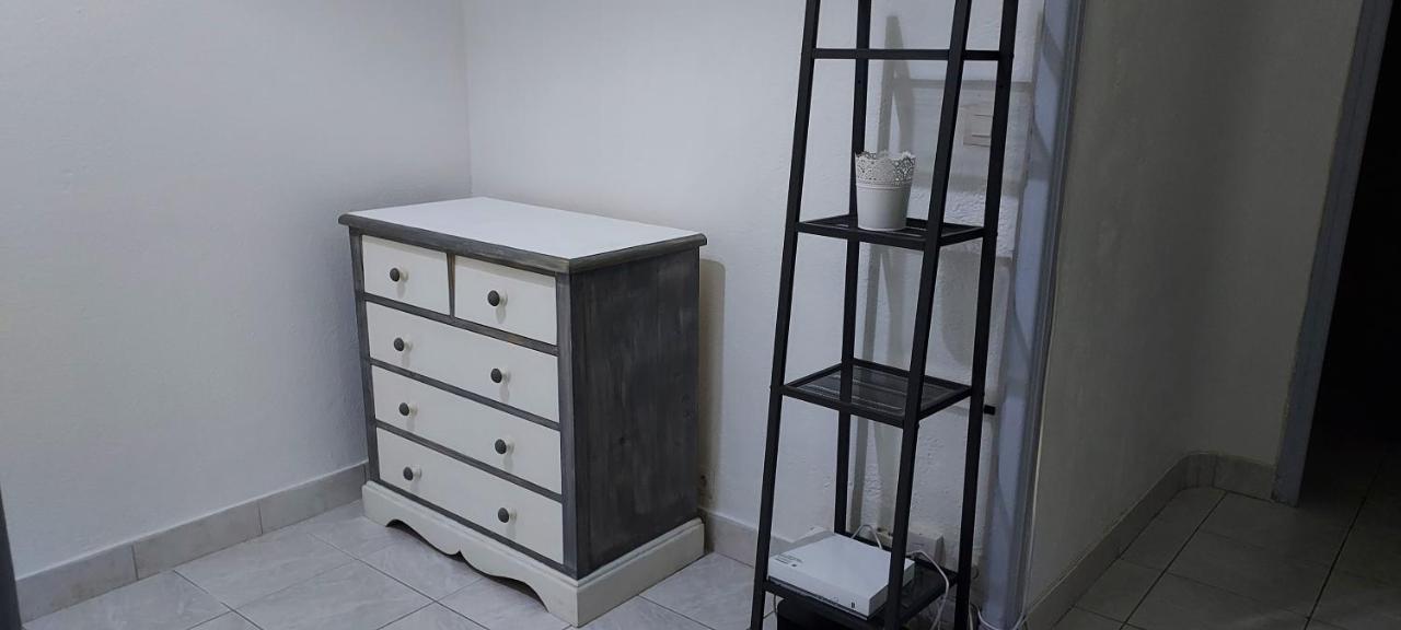 Quartier De Verdure "Cours Julien La Plaine "Chambre Privee Dans Appartement Marseille Bagian luar foto