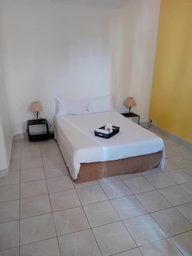 Quartier De Verdure "Cours Julien La Plaine "Chambre Privee Dans Appartement Marseille Bagian luar foto